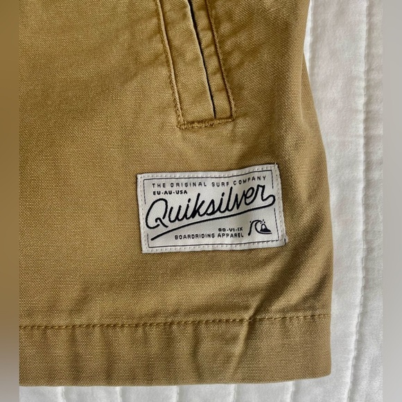 quicksilver men’s hooded zip up jacket size medium khaki color in good condition - Picture 7 of 9